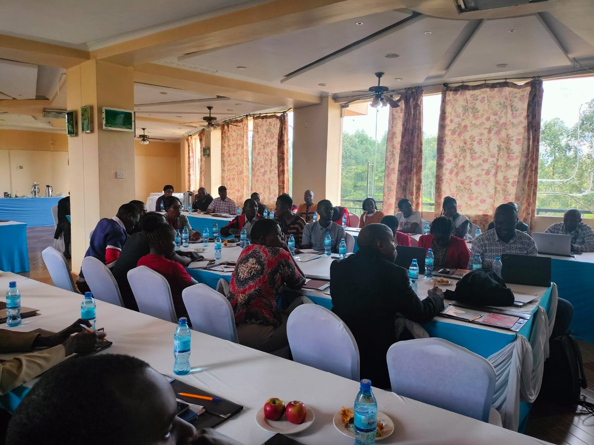 KEBS Standards Development & Trade Department & the KEBS NR Region conducted an awareness workshop on School Wear Standards in the textile value chain in Kitale. The event was graced by the CECM Trade & Industrialization @Trans_NzoiaGov & the @kenya_chamber Chair,@Trans_NzoiaGov