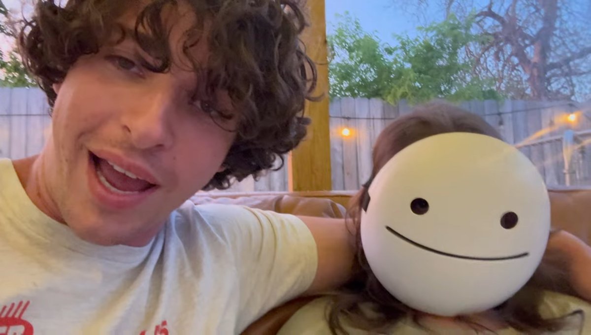 dpadftw's tweet image. Breaking #news #UncleBen and #dream are now dating!