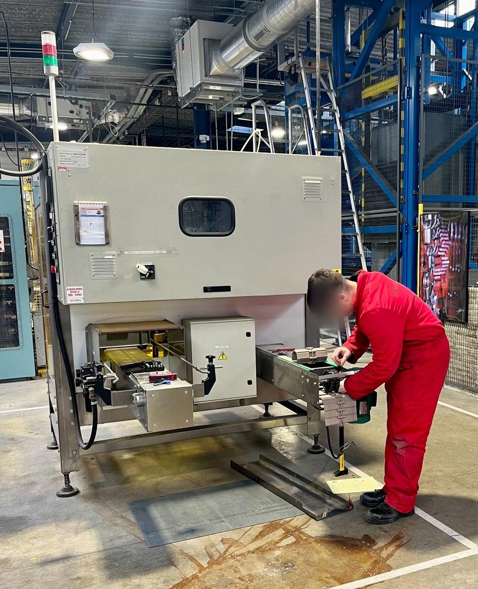 DDF_AUFRERE's tweet photo. 1ère au @LPO_LouisArmand avec l'accueil et la participation au concours du #MAF (Meilleurs Apprentis de France) dans la catégorie Maintenance industrielle (Bac Pro #MSPC). @SocieteMOF Merci et bravo aux élèves, enseignants et jurys qui font la réussite de cet évènement. https://t.co/tFD0tjw1gu