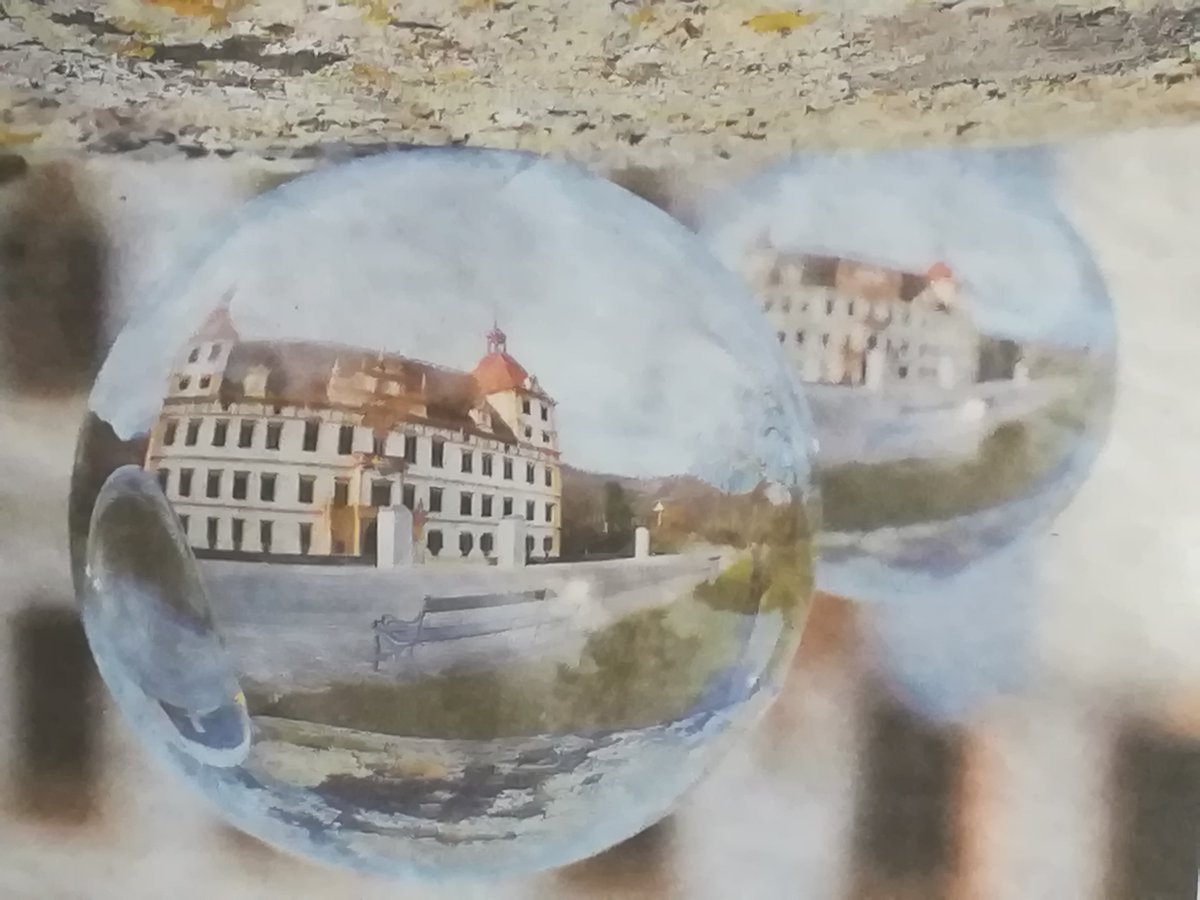 axolotl2023's tweet photo. Eggenberg Castle at graz in austria seen through a glass ball.
#BlankTheSeries #FayeYoko #EarthDay #EarthDay2024 #aluwac #Badaun #बदायूं #NationStandsWithElvish #HindusUnderAttack #Encounterarrest #bloodbath #NoVoteToBJP $BLOCK #ICAI #ReleaseElvishYadav #JanhviKapoor https://t.co/D3vm7rczMh
