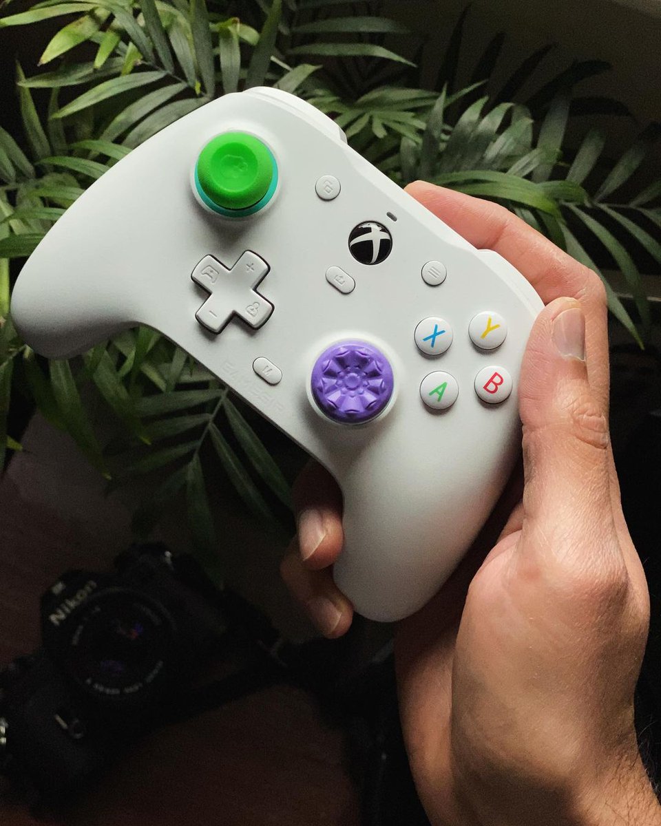 mygamesir's tweet photo. Comfort. Accuracy. No stick drift. These are really important for most of gamers.

cr: @phototechy (ig)

#gamesirg7se #gamesir #xbox https://t.co/siOWSCM4Nx