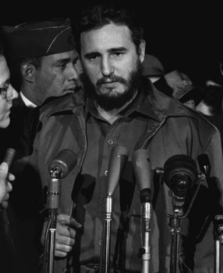 Fidel en EE. UU. : No soy un hombre que cambia ideas por dinero. #FidelPorSiempre