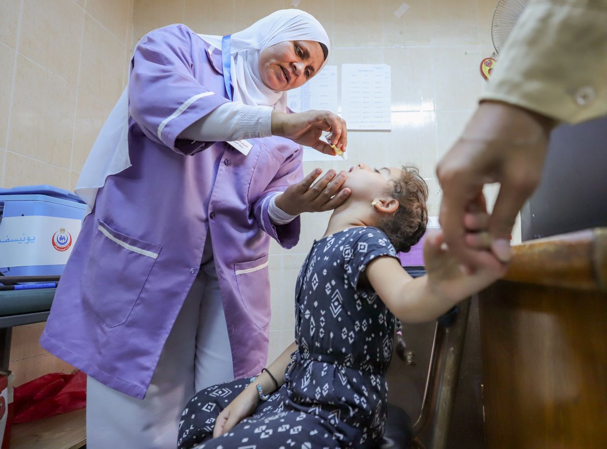 JeremyUNICEF's tweet photo. On #WorldImmunizationWeek, let's celebrate the power of #vaccines to keep all children in #Egypt healthy &amp; safe! Together with @mohpegypt &amp; partners, we're working to ensure every child gets the lifesaving vaccines they deserve. #VaccinesWork #ForEveryChild. https://t.co/2IHM6thrQj
