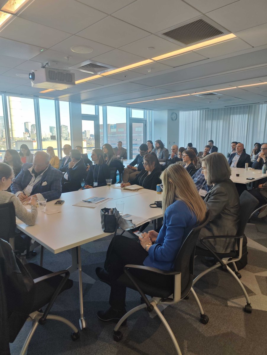 health_xl's tweet image. Energy and Insights Soar at HealthXL's Boston Insider 🔥

A massive thank you to every amazing community member who joined us and made the Insider truly extraordinary. The level of energy, insightful conversations, and genuine connections was simply off the charts.