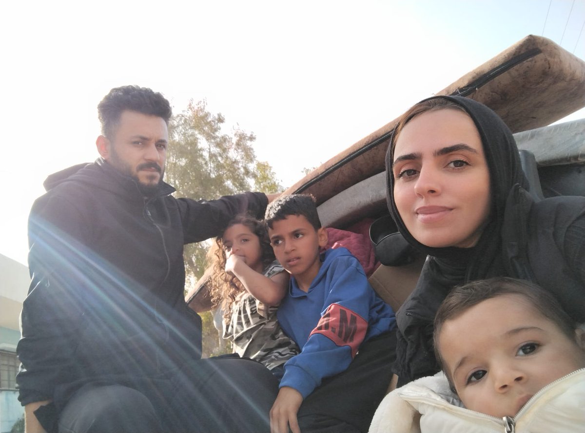 My best friend Rewa, after many losses including the killing of her mum, is being displaced for the 13th time together with her children & husband. 👉Please donate if you can so she can save her family, get some rest & grieve: shorturl.at/alZ39