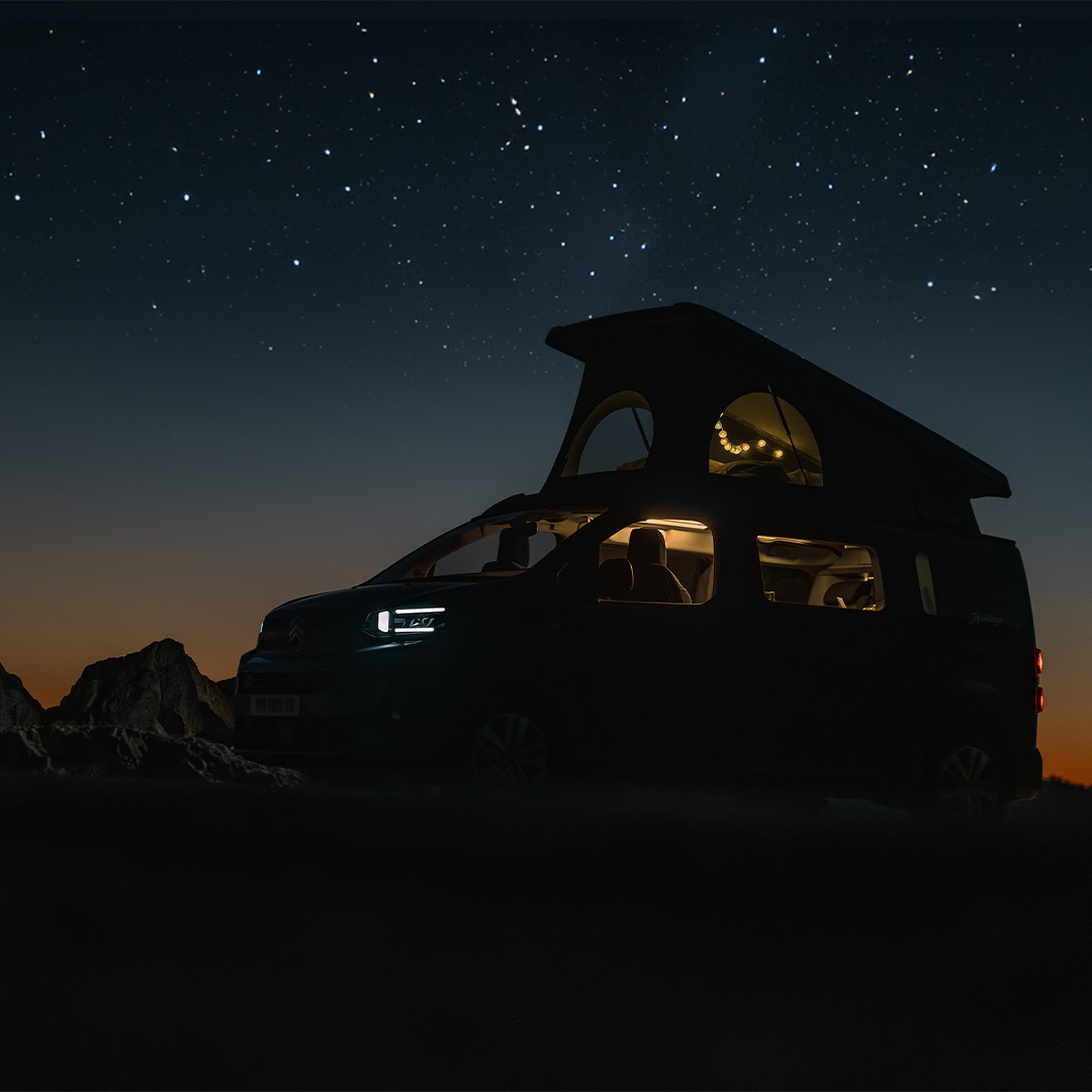 Overdag: op ontdekking in de natuur 🏞​
's Nachts: slapen onder de sterrenhemel 🌃​
De Citroën Holidays maakt iedere roadtrip geweldig.​
Nu te bestellen: citroen.nl/modellen/holid…