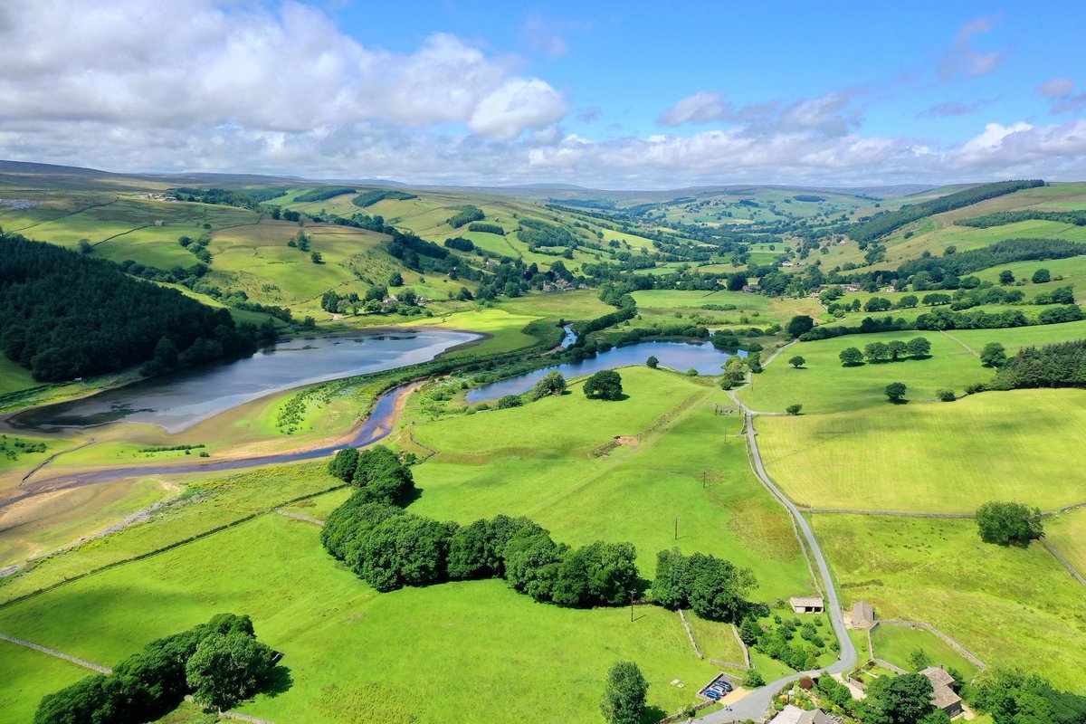 We're delighted to be supporting @club_harrogate with the 30th Nidderdale Charity Walk on Sun 19th May. Take a look at the website for full details and to register: nidderdalewalk.com 
#harrogate #charity #theharrogateagent #walking #hiking #yorkshire #nidderdale