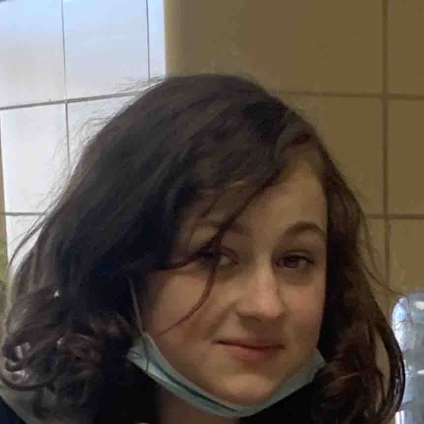 #CriticalMissing 14-year-old Amerika Loewe (5’2 100lbs). Last seen in the Dundalk area wearing a pink cardigan and black leggings. She is believed to be with her sister Arabella. Anyone with information is asked to call 911 or 410-307-2020.#HelpLocate #BCoPD