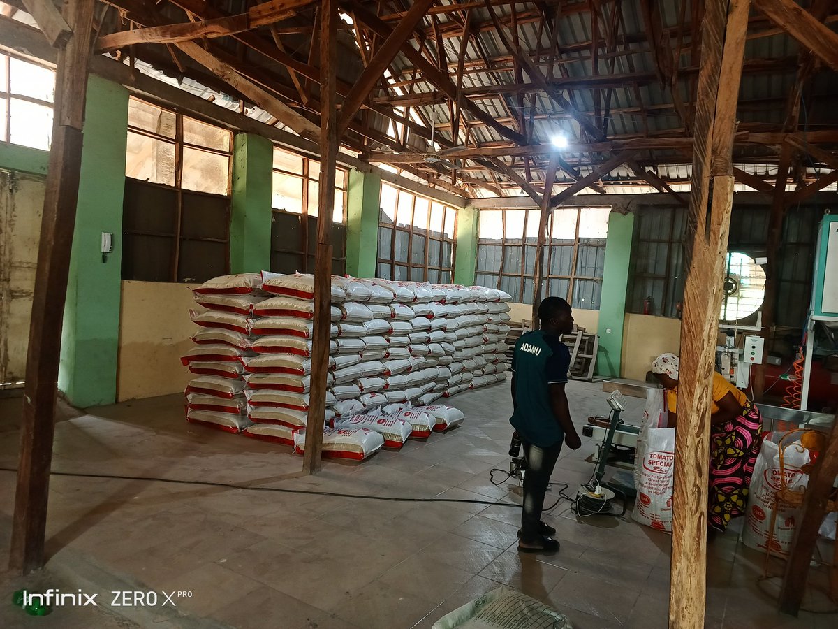 RetsonTedheke01's tweet photo. #GaateGoldRice: Today is 24th April, 2024 and We Are Producing Rice With Diesel. We Are Still Buying Diesel Above N1,400/Litre Here in Kokona LGA, Nasarawa State! Better Than N1,700/Litre Last Month.

Our Rice is Still N60,000/50kg and Orders Take 15days to Deliver.

@NFGCSFarmEstate Sights and Sounds From Our Production Process This Morning!

@agbadovolution Technologies Powered @agbatoken will be the Ultimate Nigeria Agricultural Productivity Financing Solution to a Lasting overall Massive Jobs Creation, Food Security, Economic Sustainability, Cultural Integration and Socio Political Stability.

For Nigeria to Work, Nigeria Must Farm and Process What We Farm!

#Agbatoken
#Agbadovolution 
#NigeriaFirst 
#NigeriaOnly 
#NigeriaAlways 
#GaateGoldRice 
#NFGCSFarmEstate 
#LetFarmersBreathe 
#LetThePoorBreathe
#BatkashNigeriaFarmers 
#LeaveNoFarmerBehind 
@cenbank
@MBuhari 
@KashimSM 
@agbatoken
@officialABAT 
@NGRPresident
@agbadovolution
@DeeOneAyekooto
@NFGCSFarmEstate
@BatKashNFF