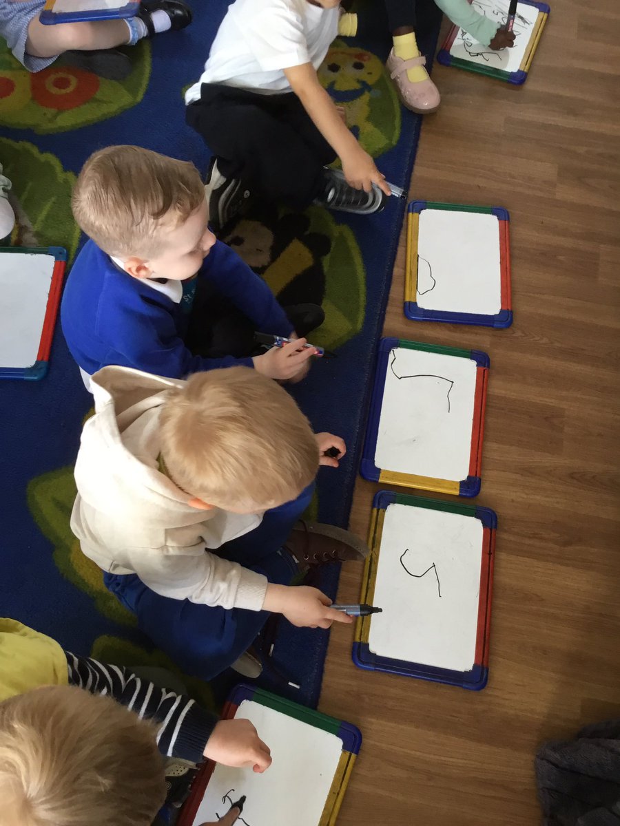 NurserySilas's tweet photo. Nursery have been practising writing number 5! ‘Down and around and a flag on high, that’s the way we make a 5’ ✍️ #numberformation @stsilasschool @RainbowEduMAT https://t.co/vrxNTvMGHW