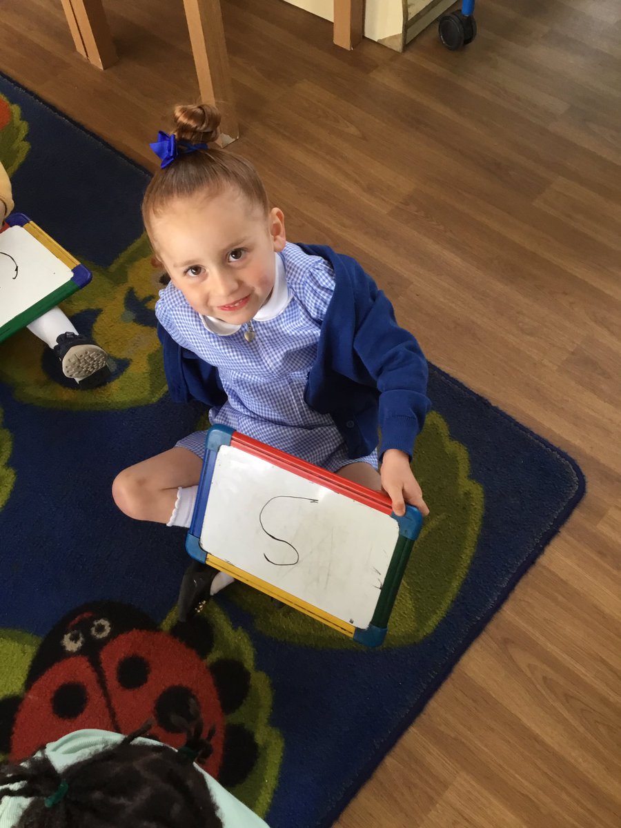NurserySilas's tweet photo. Nursery have been practising writing number 5! ‘Down and around and a flag on high, that’s the way we make a 5’ ✍️ #numberformation @stsilasschool @RainbowEduMAT https://t.co/vrxNTvMGHW