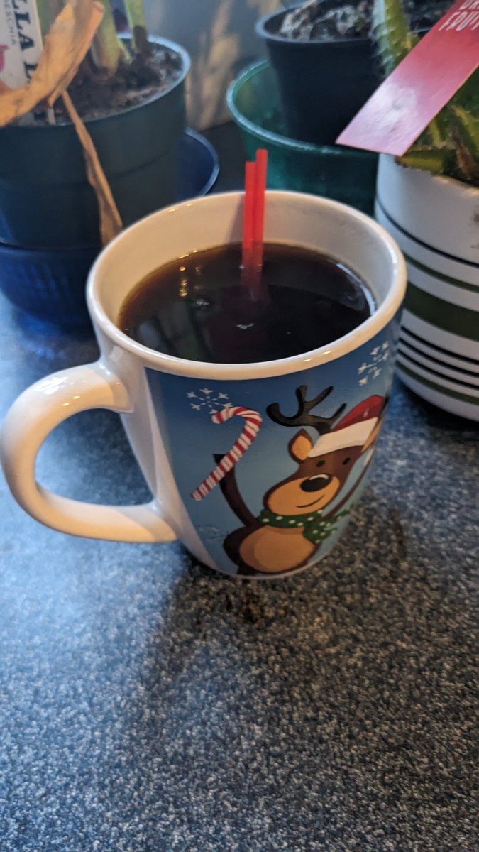 Sminichino1970's tweet photo. Good morning!! π Coffee time β #Coffee #TwoRedStirrers #goodmorning #April #Motivation
#LastStretch #WorkFlow https://t.co/Z6Ir35BQ9b