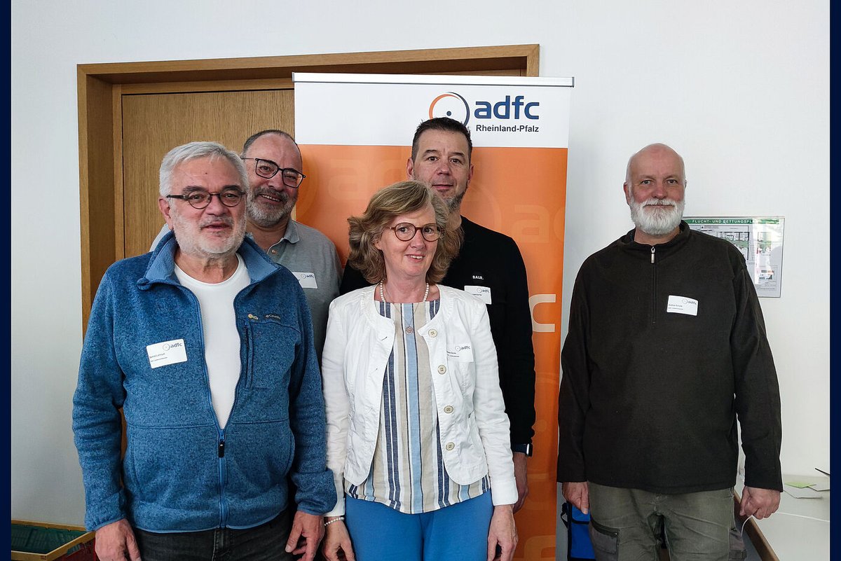 ADFC Rheinland-Pfalz (@adfcrlp) on Twitter photo Am Wochenende haben wir auf unserer Landesmitgliederversammlung einen neuen Landesvorstand gewählt. Den ganzen Bericht findet ihr hier: rlp.adfc.de/neuigkeit/land… Am Wochenende haben wir auf unserer Landesmitgliederversammlung einen neuen Landesvorstand gewählt. Den ganzen Bericht findet ihr hier: rlp.adfc.de/neuigkeit/land…