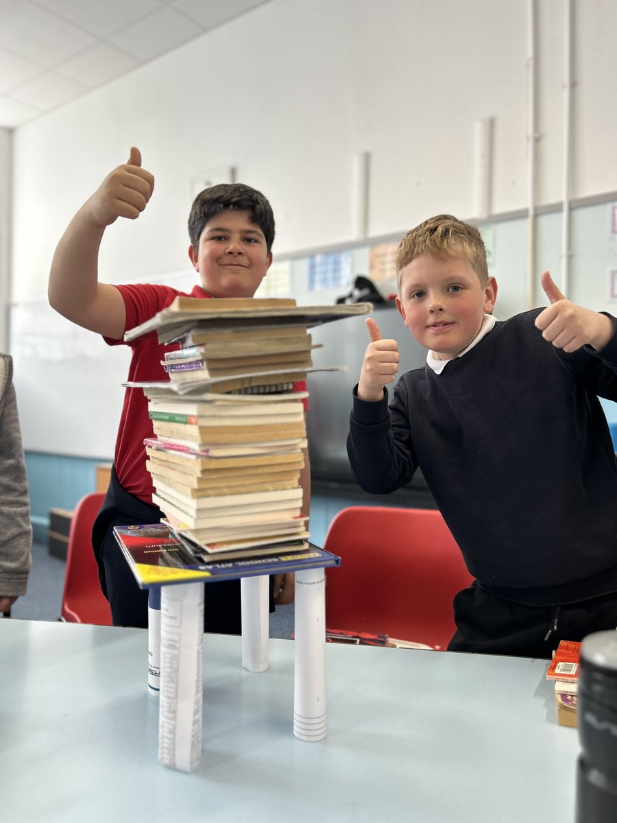 Holtonprimary's tweet photo. After our experiment - we found that cylinders are more structurally sound! #HPSSciTech #HPSYr6 https://t.co/o98bdOvVmN