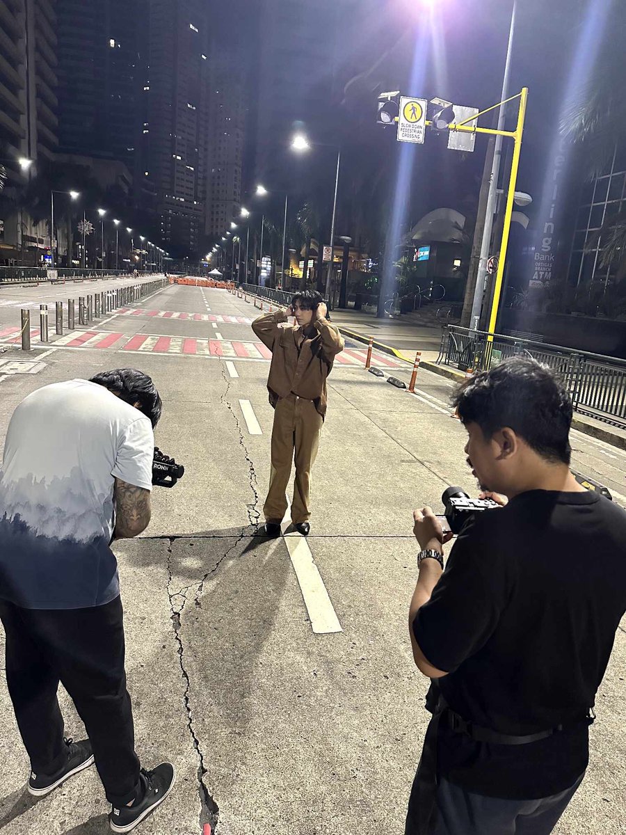 Behind the Scenes of DITO MV 💙

🖇 youtu.be/H02sJA44CJM?si…

1STONE ALPHA BEHIND SERIES
<a href="/1stoneOfficial/">1ST ONE</a> #1stOne #1stOneDITO 
#1stOneDITOBehindSeries