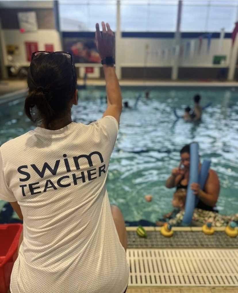 Research has shown 96% of swimming teachers in the UK love... ✅ Their job 👥 Giving back to the community 🏊 Helping children develop an essential life skill Find out more and start your journey to becoming a swimming teacher! 👉 swimming.org/justswim/swim-…