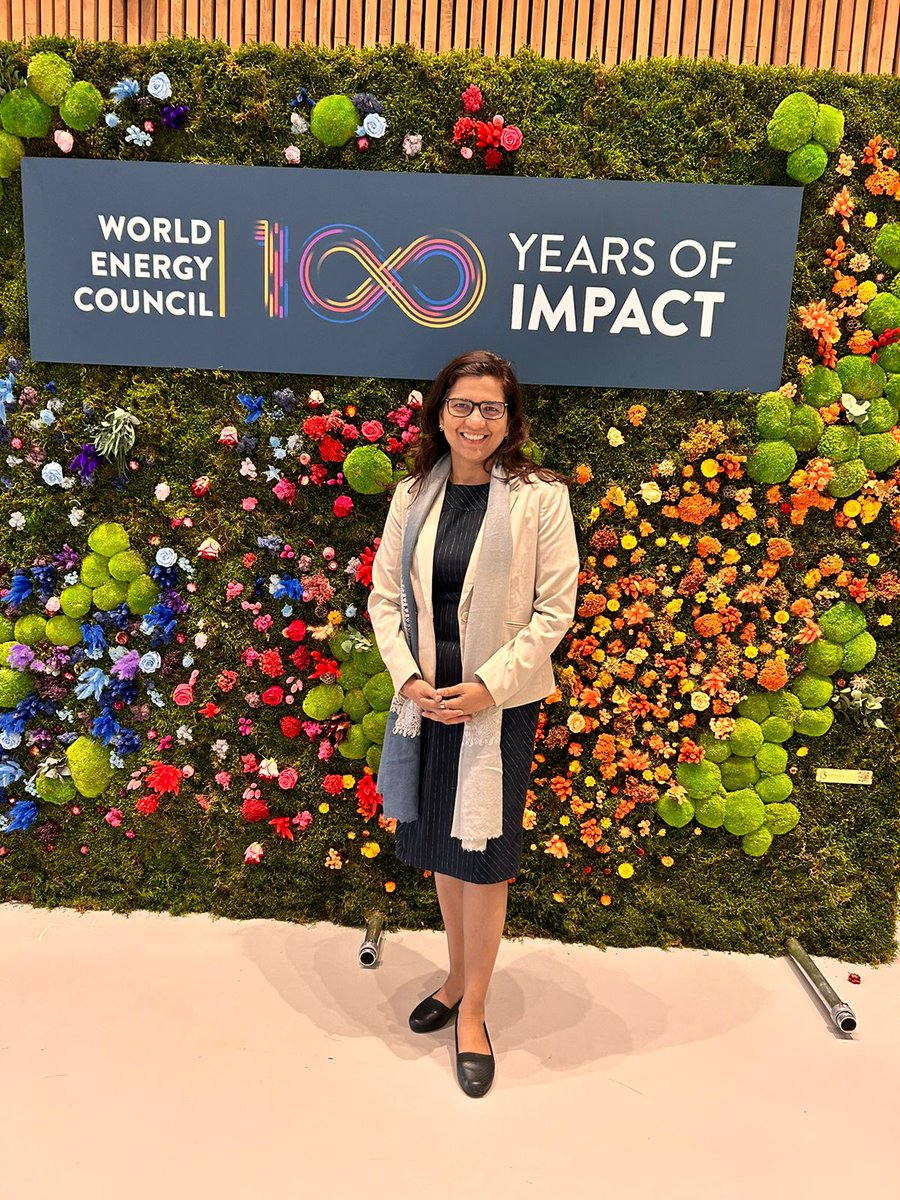 MahindraLMM's tweet image. Ms. @sumanmishra_1, MD &amp;amp; CEO of Mahindra LMM, was part of the 26th World Energy Congress for a panel discussion on last mile electrification. The panel also explored challenges, opportunities, and India's role in global electrification efforts.
 #wec2024 #MahindraLMM
@WECongress