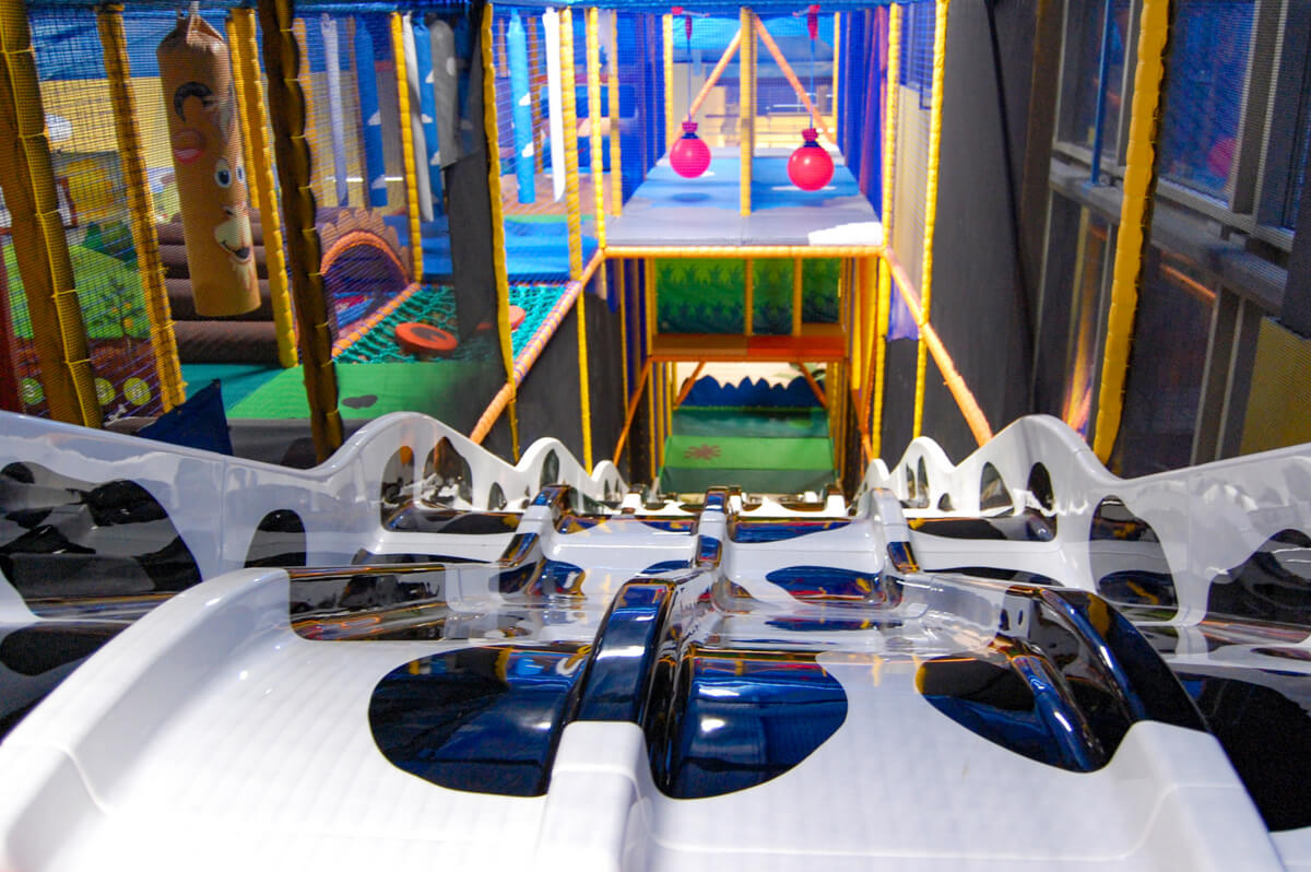 ABCMagazineUK's tweet photo. Why not pay a visit to @GodstoneFarmUK  this weekend? The perfect place to enjoy fresh air when the clouds clear, but you also have the choice to be inside if it rains.
Animals to see, the outdoor play area and the enormous Play Barn to have fun in if the weather isn't behaving! https://t.co/1Mb8wHq7iN