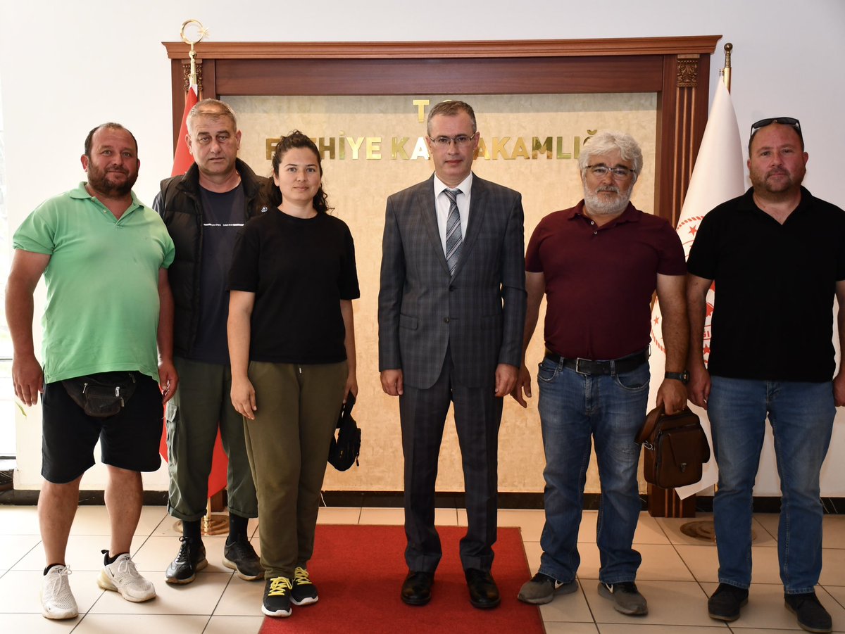 Kayaköy Turizm Geliştirme Kooperatifi Başkanı Sayın Tarık YILMAZ ve Kooperatif üyeleri Kaymakamımız Sayın İsmail Hakkı ERTAŞ’ı ziyaret etti. @IHErtas