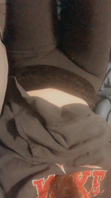 Can you imagine me riding you? https://t.co/lt0LHcy4Vi