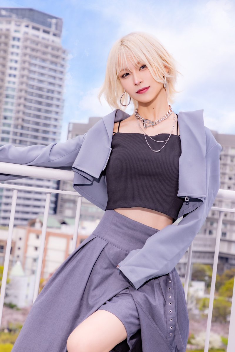 _LUMiRiSE's tweet photo. 🐉新体制LUMiRiSE🐉

【member】
Vo.琴海 @LUMiRiSE_kotomi
Gt.来未 @LUMiRiSE_kurumi
Ba.おと @LUMiRiSE_oto
Dr.MIZukI @LUMiRiSE_mizuki

#LUMiRiSE再始動 https://t.co/9x6nvulZho