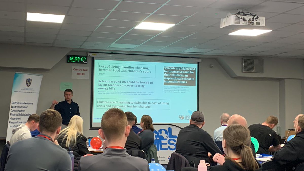 Great session from Jim Morris now from @YouthSportTrust  about PE and Sport funding, and highlighting the impact Teach Active can have on meeting outcomes!

@StreetlySGO #SchoolFunding