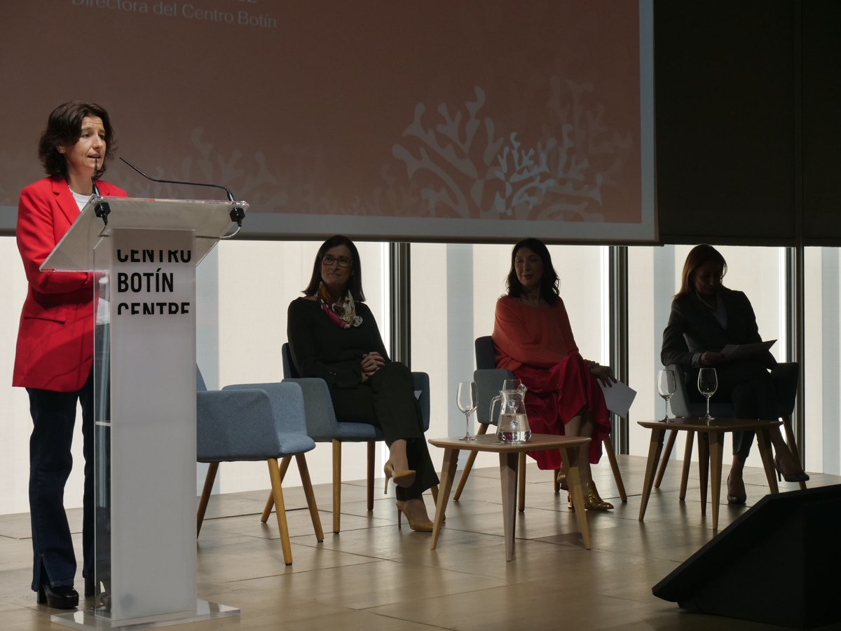 Fátima Sánchez, Directora del <a href="/centrobotin/">Centro Botín</a> participa en la apertura institucional del III Congreso Internacional de Tiempo de Arte

«Las emociones están generadas por el arte. Las empresas son contextos donde las emociones son fundamentales»