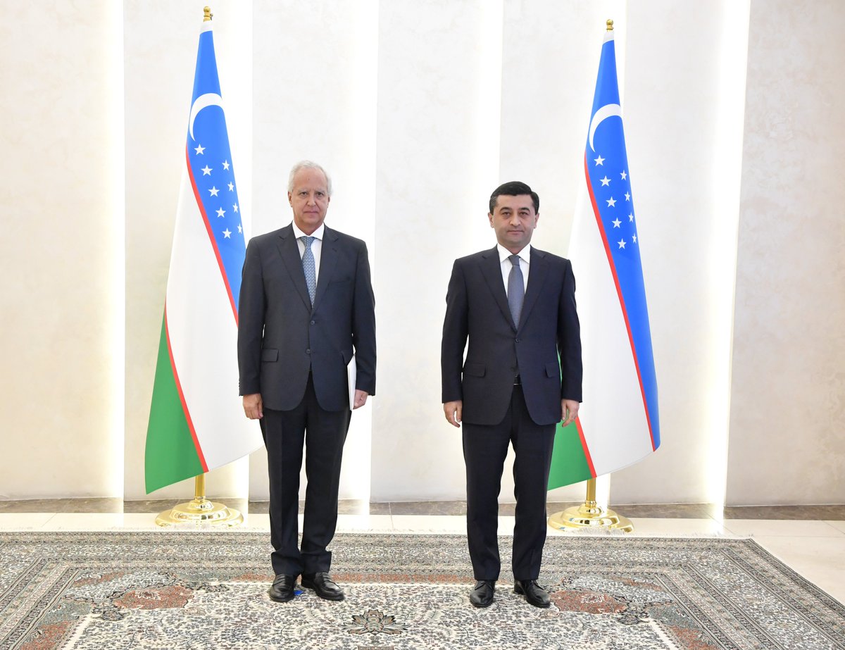 Received the credentials of Ambassador Extraordinary and Plenipotentiary of #Chile to #Uzbekistan H.E Eduardo Escobar. During the meeting, underscored the importance of boosting our relations, facilitating business-to-business ties, and establishing new formats of cooperation,