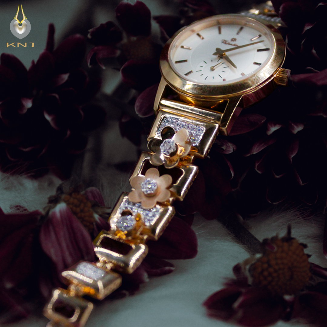 Our new 18-carat gold watch is a stunning statement piece built to impress.

#goldwatch #rosegoldwatchesforwomen #rosegoldwatch #18caratrosegoldjewellery #jewelleryshop #jewellerycollections #jewlleryforwomen #jewellerydesign #knjjewellery #KeshavlalNatubhaiJeweller #nashik