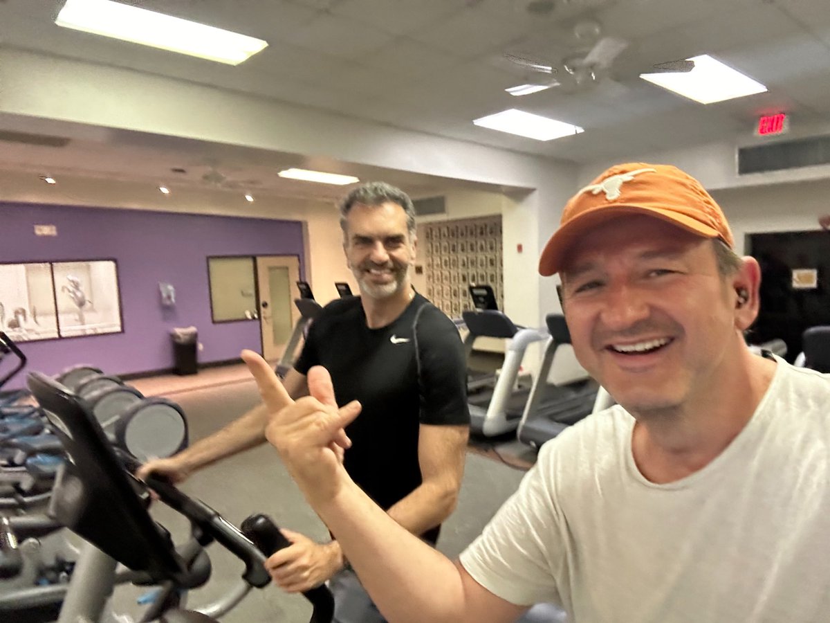 Great to start my early work out with a world-renowned cardiologist ⁦@salimhayek⁩ Hard to compete with youth but I will do my best. ⁦@utmbhealth⁩ ⁦@UTMBPresident⁩
