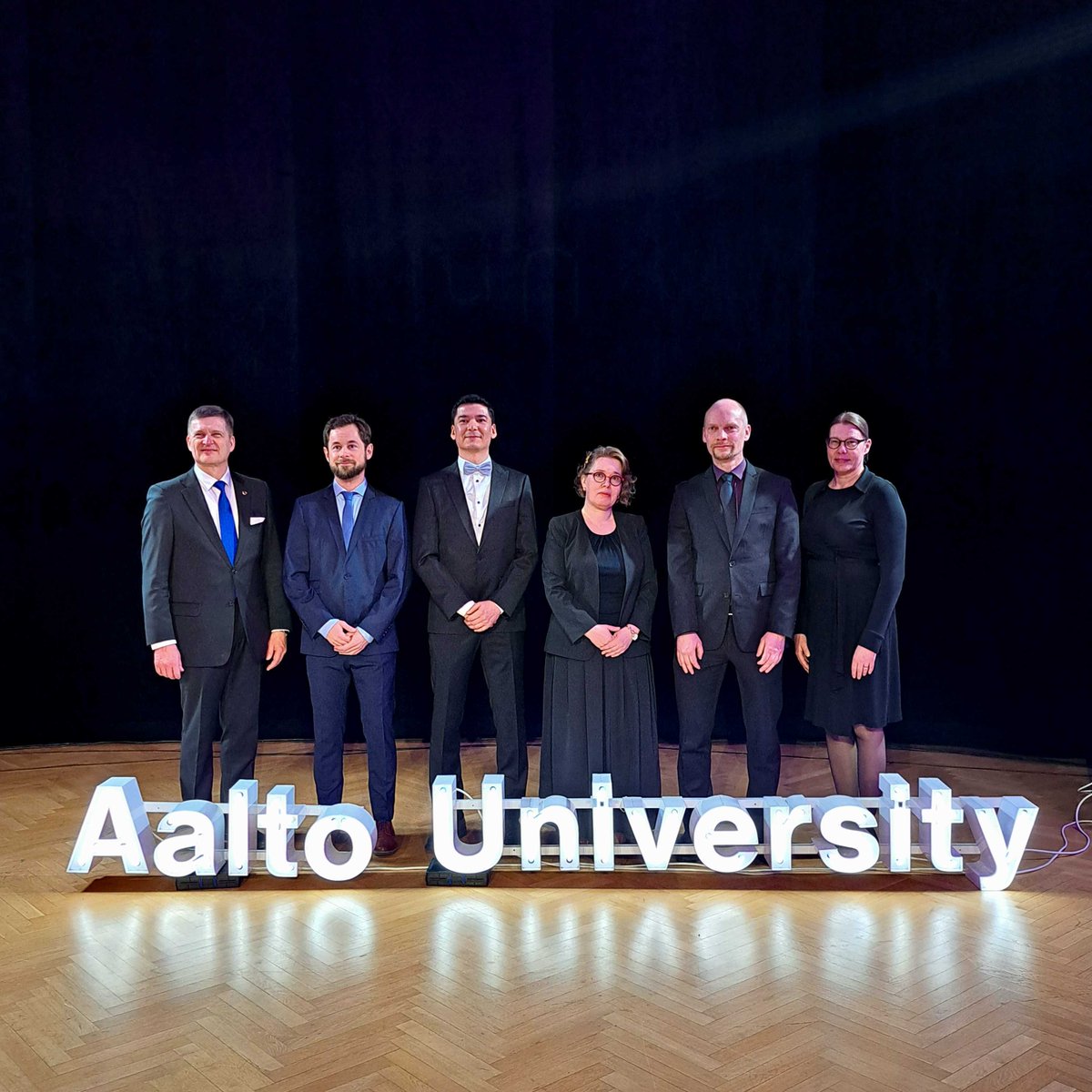 Today, with Tenured Professors' Installation Talks, we celebrate Aalto University's newly tenured professors and their expertise in and across science, art, technology, and business! Warmest congratulations! 💐 #InstallationTalks @AaltoBIZ @AaltoTechsperts