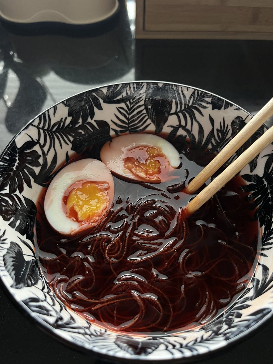 fairy_b0nes's tweet photo. i think i found a new safe food (beetroot broth, soy noodles and an egg) btw that’s my lunch https://t.co/3b8TNMzoxj