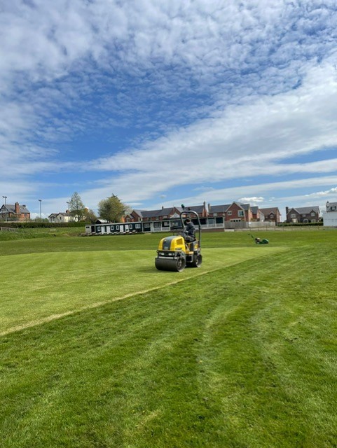 Pronin_limited's tweet photo. We had a busy Friday last week at Pronin - constructing an access track at Whitchurch Rugby Club ready for the Mini and junior rugby festival on Sunday and delivering a roller for the ground staff at Malpas Sports Club to prep the cricket wicket over the weekend https://t.co/hzVgpgadiy