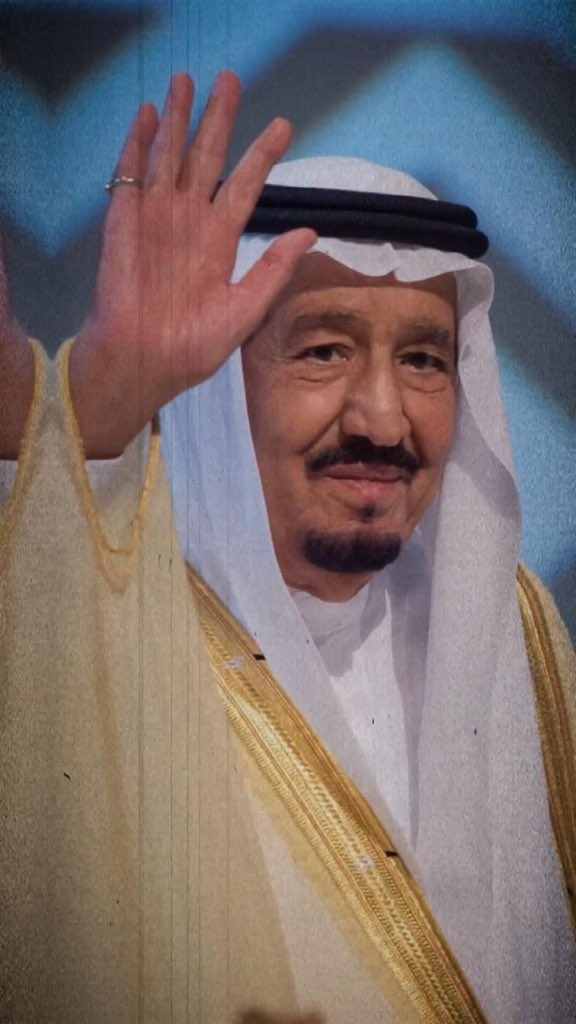 aljuhni2021's tweet photo. بسم الله على قلبك الله يحفظك لنا 🫶🏻💚🇸🇦.
#الملك_سلمان_بن_عبدالعزيز https://t.co/W8awXswkiK