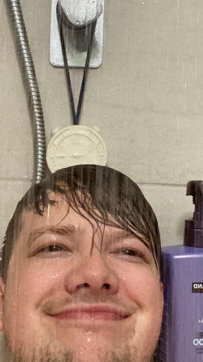 Rain has stopped game on 
40 of 13 2 wickets 1 from captain plank other from ziad Kahn <a href="/amirkingkhan/">Amir Khan</a>