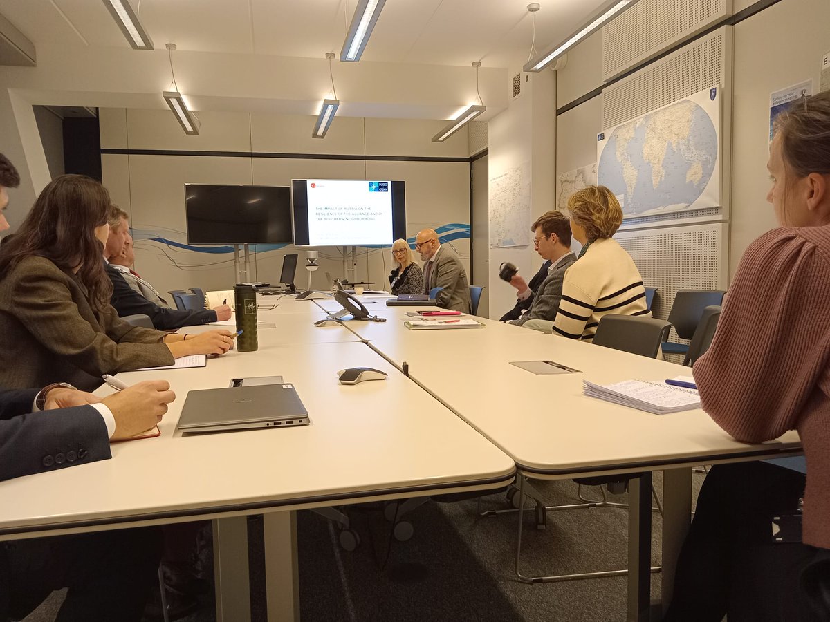 Thanks to @MiraMilosevich1 from @rielcano for her exceptional expertise 🗺️ on the impact of #Russia on the 💪 #resilience of @NATO and the #South 🌍.