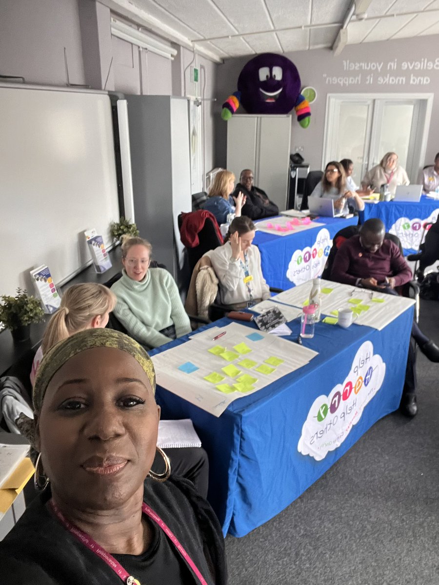 Loving our #QSIR session this morning. Fabulously engaged group #ChangeAgents #QIBuddies Keep being curious guys 🤗 @SamTullettBCHC @ashell_2003 @hazellAllaway @Mykiel_B @violah31 @bhamcommunity @cleary_suzanne