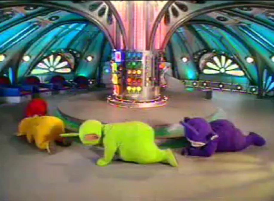 Ryebread_jpeg's tweet photo. Telling my future children that this is Doctor Who https://t.co/ZOQiEB98Ai
