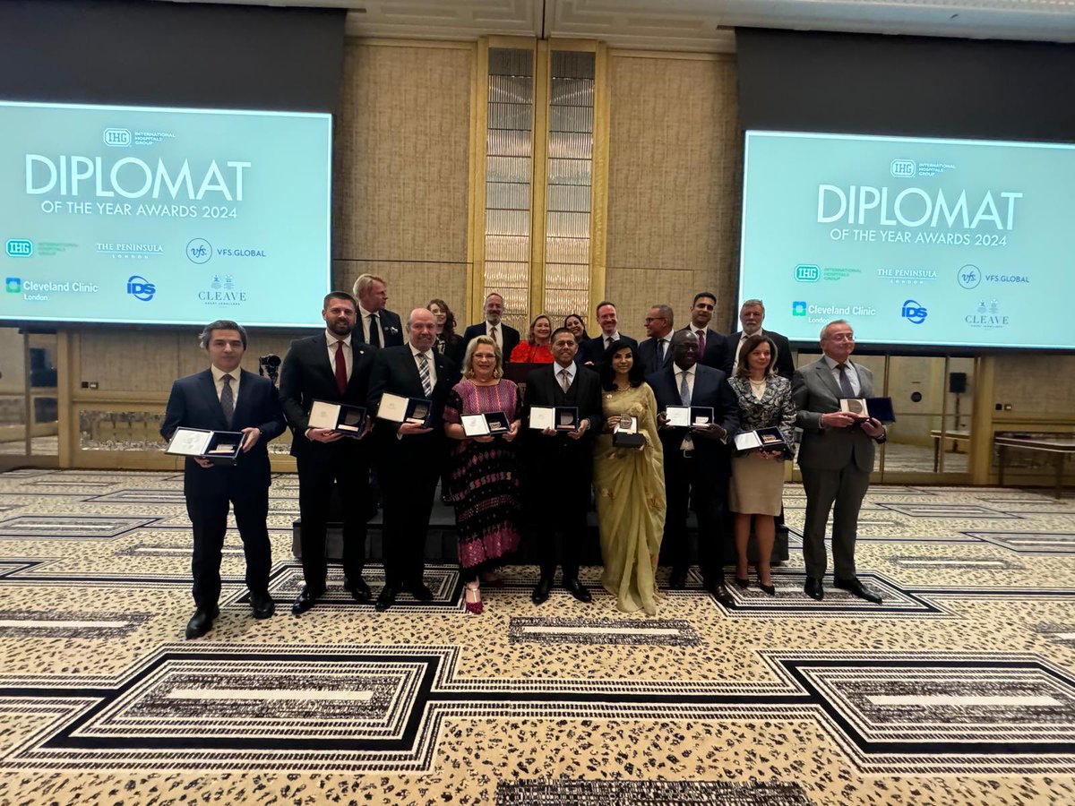 Congratulations to all the winners of the #DiplomatAwards2024 – we're especially proud that three outstanding female heads of mission were recipients – HE @MunaTasneem🇧🇩 (Asia & Oceania) HE @LeskovarSimona 🇸🇮 (Europe) & HE @josefagbom 🇲🇽 (N America & Caribbean). Well deserved!