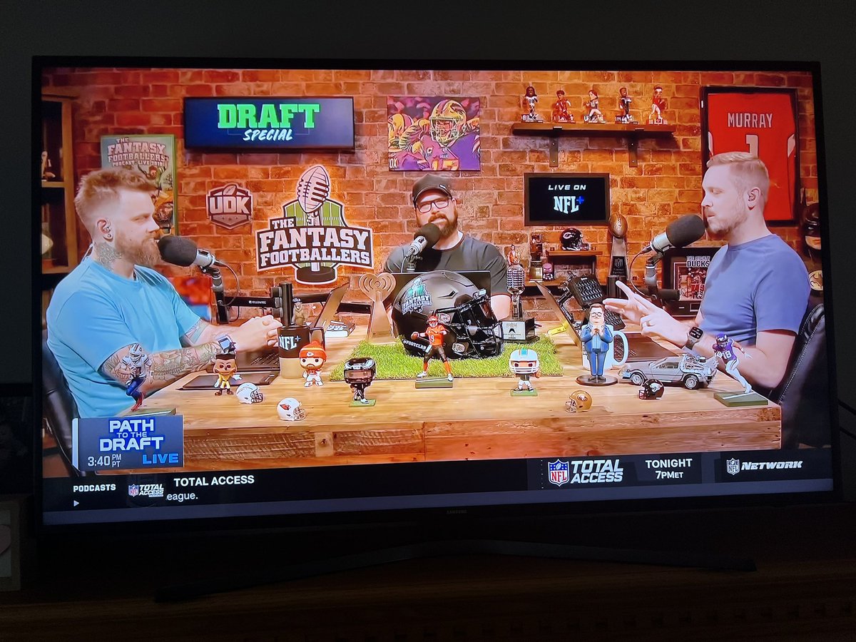Not me quietly freaking out that @TheFFBallers were on @nflnetwork #PathToTheDraft last night. @andyholloway @FFHitman @jasonffl