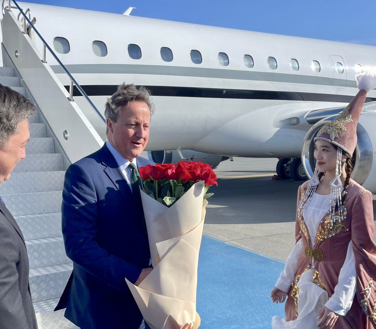 KazakhAmbUK's tweet photo. Welcoming back to Kazakhstan 🇰🇿 Lord @David_Cameron. FS sets off for a productive visit filled with high level meetings and signing of key bilateral documents to take our strategic partnership to the next level 🇰🇿 🤝🏻 🇬🇧 https://t.co/tY6Qj2DjGx