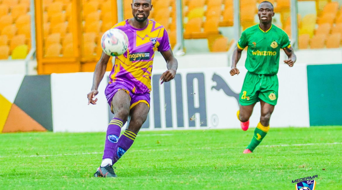 Medeama and Jean Vital Ourega have parted ways on mutual ground Club statement via: medeamasc.org/2024/04/24/jea… We would like to thank Vital for his contribution to Medeama and wish him well for the rest of his career. #NeverGiveUp