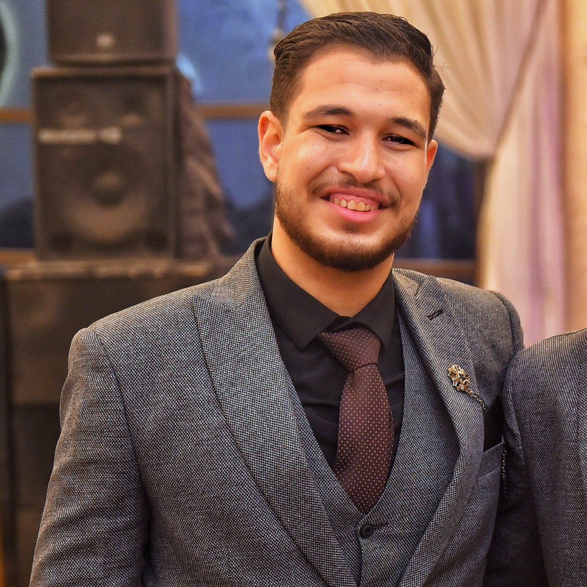 BahHadad's tweet photo. كنت بحضر سبيستون و بعدين يقوال (سنعود بعد قليل ) 
و إذ فجأتآ عدنا بقينا ٢٤ سنة 🌸🤍
اللهم إني استودعك عاما مضى من عمري، أحمدك أن رزقتني فيه خير الرزق، وسترتني بجميل الستر، ومننت علي بالصحة والعافية واستودعك عام آت بارك لي فيه، واكتب لي فيه أجمل الأقدار، واجعل التوفيق رفيق دربي🤍 https://t.co/siIB6CgXd9