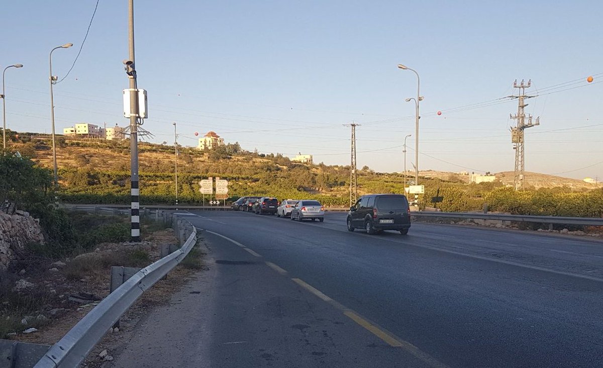 ATENTADO FRUSTRADO CERCA DE HEBRÓN: una terrorista palestina atacó soldados con arma blanca cerca de Kiryat Arba en Iosh. Las tropas del Batallón Shimshon de la Brigada Kfir apostadas en la intersección Okfim de la ruta 60 lograron eliminar a la agresora sin que pueda causar daño