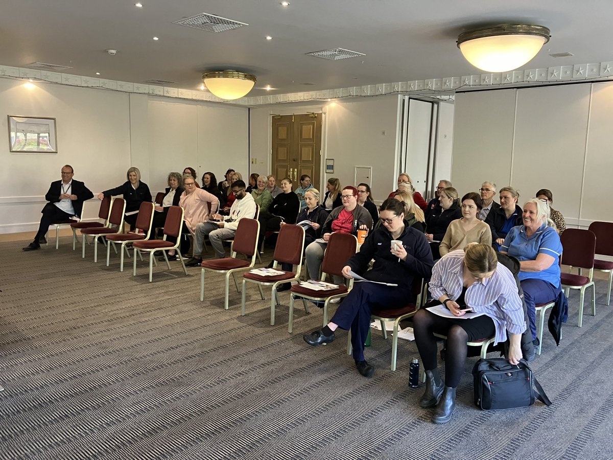 westley_steve's tweet image. Great training session on #ABPI #TBPI Roadshow in Brighouse
#socksofftraining @Huntleighdiag