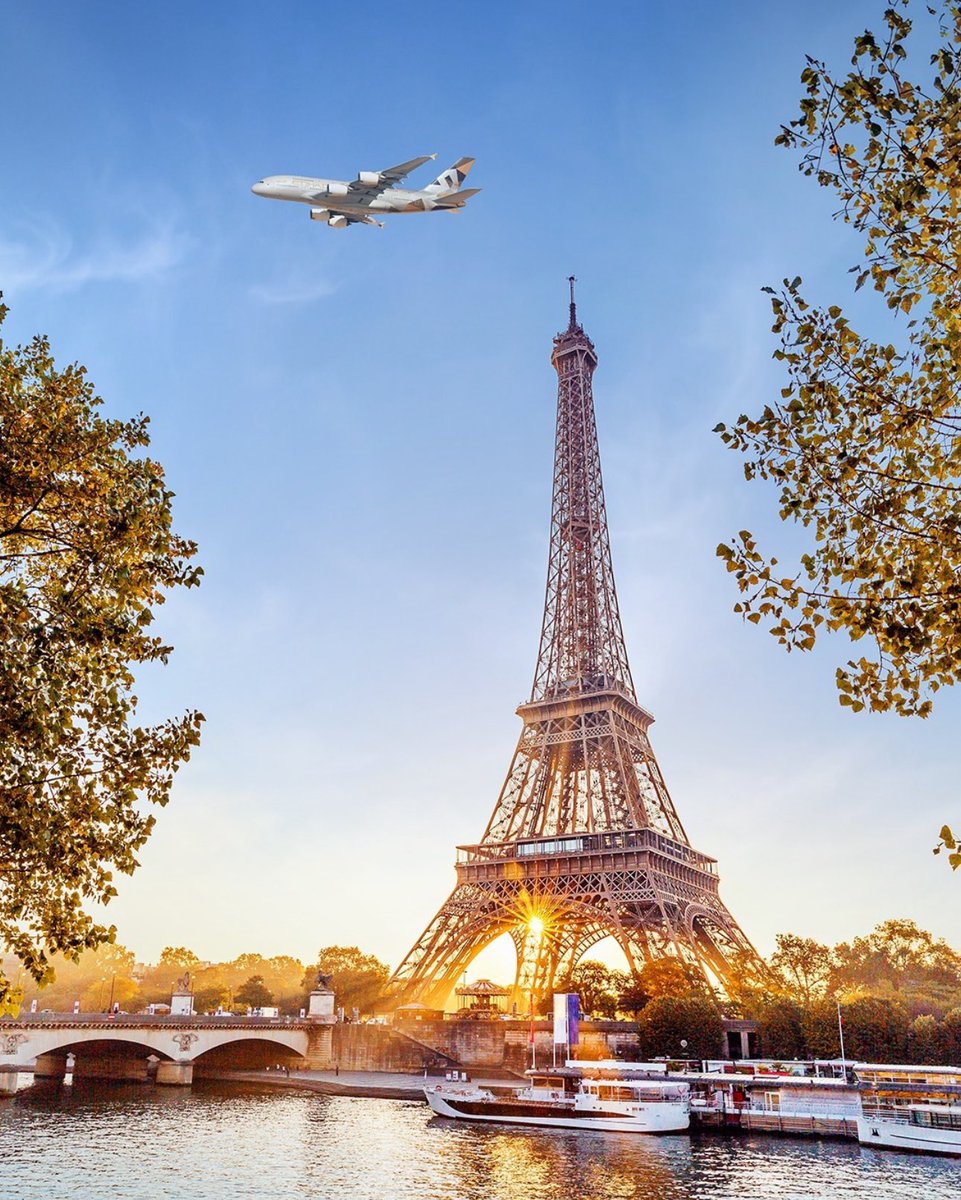bin_tamim_salim's tweet photo. #الإتحاد_للطيران

سوف تسير طائرتها طراز #الإيرباص #A380
إلى #باريس 

اعتباراً من 01. 11. 2024م

برحلة رقم EY31/ 32
#EY31: #AUH 02:40 - #CDG 07:30
#EY32: #CDG 09:45 - #AUH 19:25

يومياً https://t.co/05DNzxrJbh