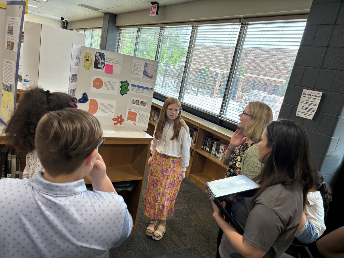 The 2024 Cobb County Elementary Science Fair has some AMAZING projects! The students are so excited, loving their smiles! @CCSDTitleONE @cobbscience #ScienceFair 🧪