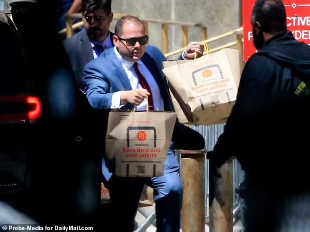 Surprise, Trump and his staff are eating McDonald’s for lunch while at the courthouse. Manhattan McDonald’s employee: “Trump’s people came back in today for lunch and told us not to tell anyone about their order this time. They ordered different items and spent less this time,