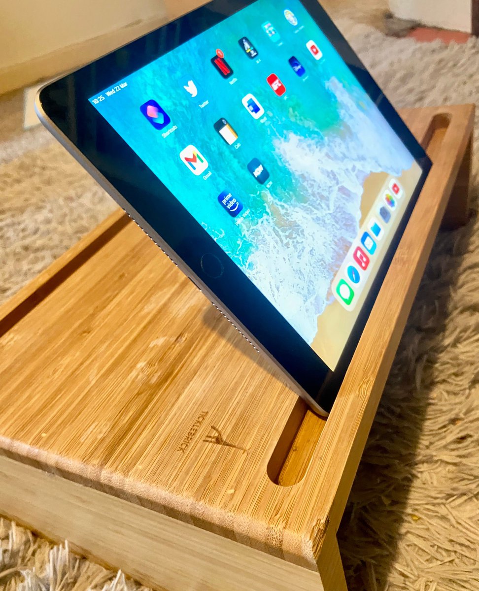 TickleBrick's tweet photo. The iPad is compatible with our products. You can comfortably watch a movie while keeping your iPad secure 🖥️

#ticklebrickstore #ticklebrick #homewear #homewearstyle #homewearcollection #homeproducts #homeoffice #homeofficedecor #homeofficeideas #homeofficedesign https://t.co/YyGuAUa2oG