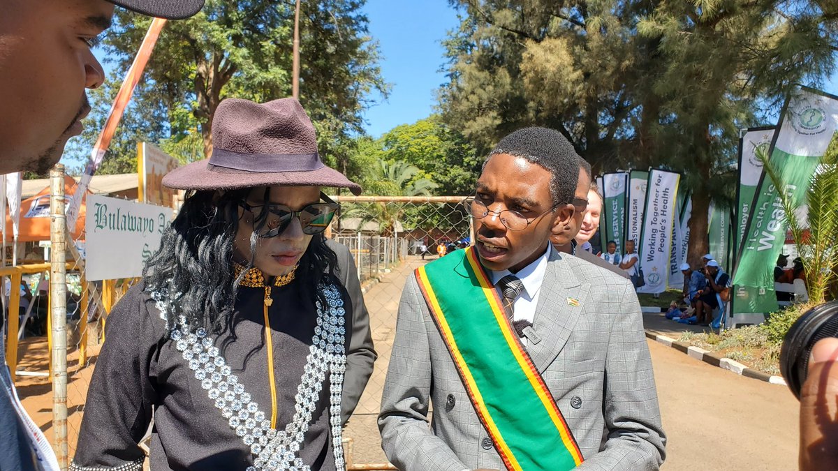 #Dopplegangers People mistaking attendees for former president Robert Mugabe and Michael Jackson at #ZITF2024 today. #Day2